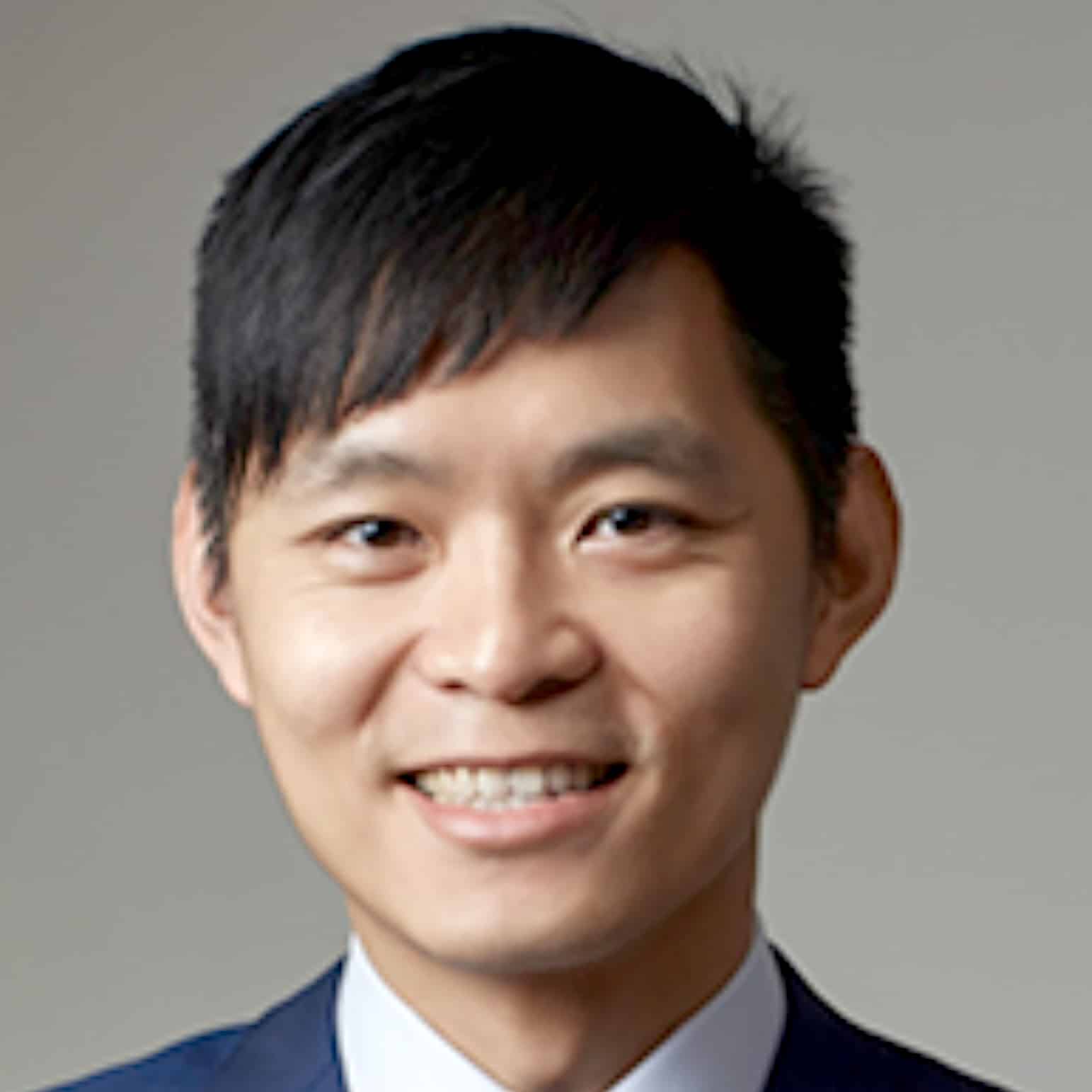 Professor Yu-Te Huang