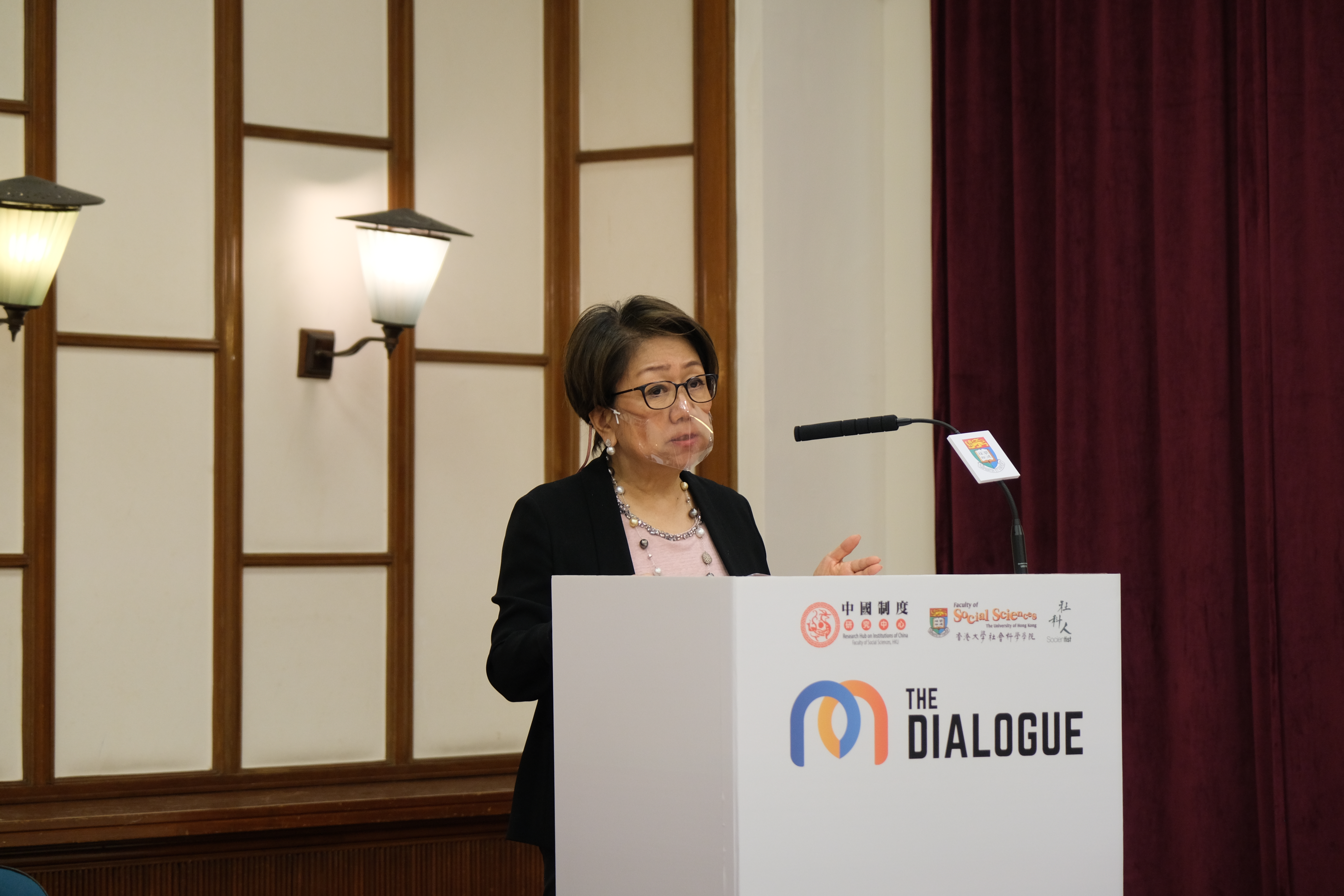 HKU RHIC Presents “The Dialogue” Forum on Hong Kong’s Future as an International Financial Centre: Keynote Speech by HKEX Chairman Mrs. Laura M Cha<br>香港大學中國制度研究中心「The Dialogue」論壇2022系列活動啟動 首場嘉賓香港交易所主席史美倫女士主講探討「延續香港獨特優勢」